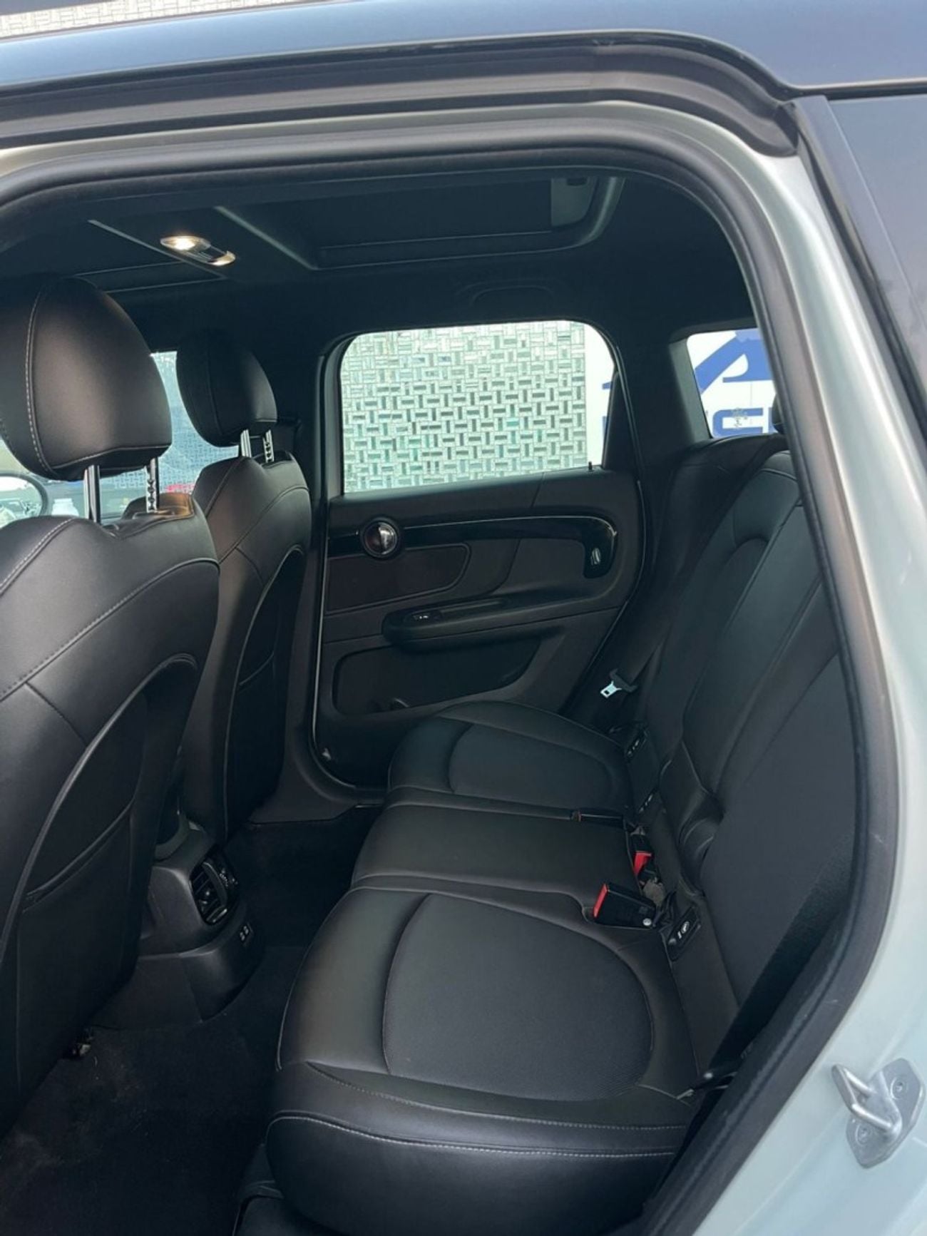 ميني كوبر إس كونتري مان