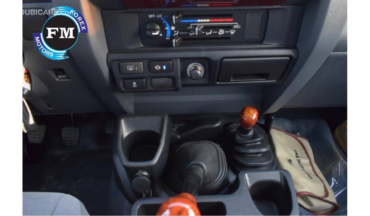 Toyota Land Cruiser Hard Top 71 Hardtop Short Wheel Base Xtreme V6 4.0l Petrol 5 Seat Manual Transmission