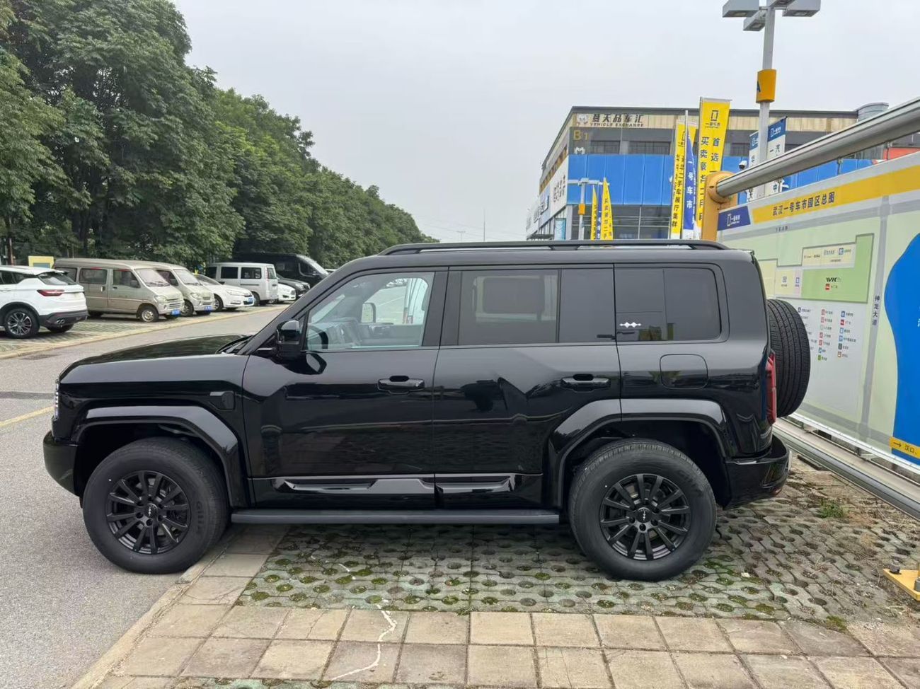 بي واي دي ليوبارد 5 Tianshen Intelligent Driving Ultra Edition