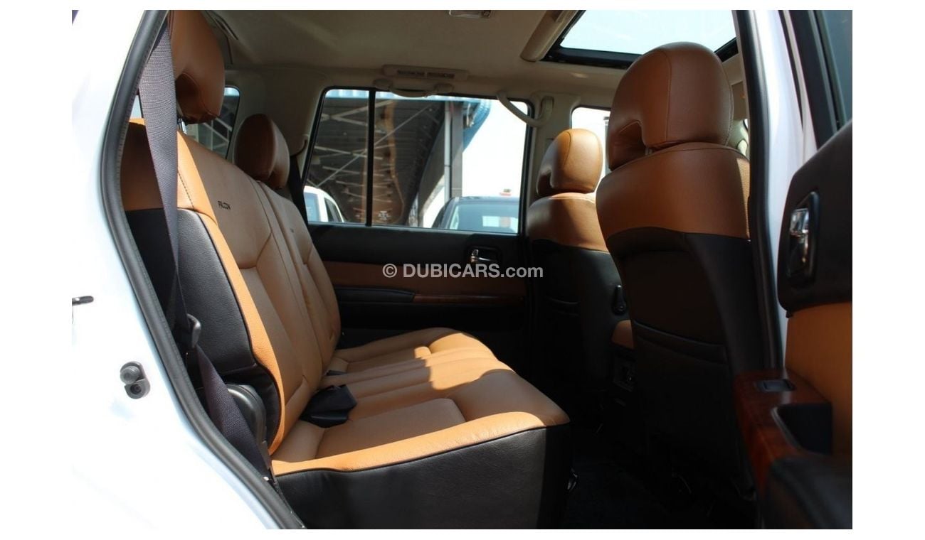 نيسان باترول سفاري SUPER SAFARI FALCON EDITION 2019 GCC WITH DEALER WARRANTY IN MINT CONDITION
