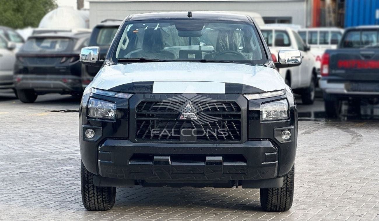 Mitsubishi L200 2.4L DC PICKUP PETROL 4WD GLX 5MT