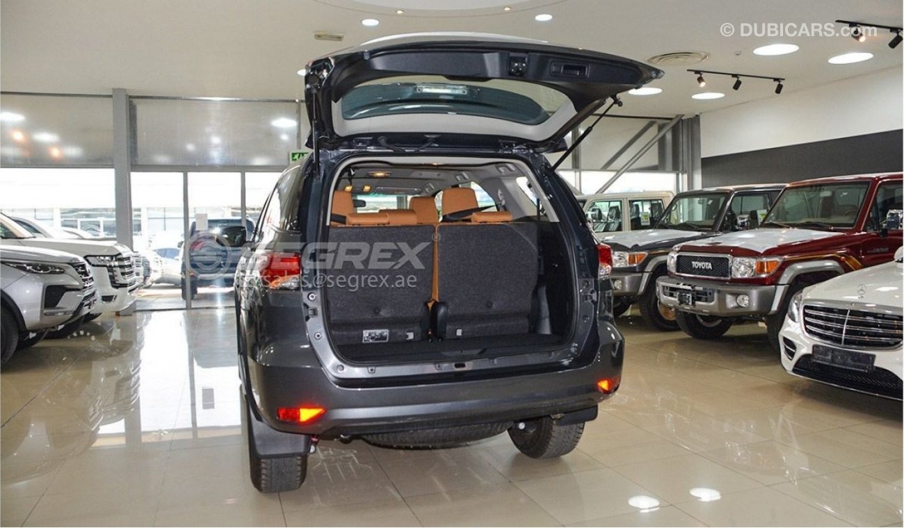 تويوتا فورتونر 2.7L PETROL 4WD AT SR5 WITH CLIMATE CONTROL FOR EXPORT