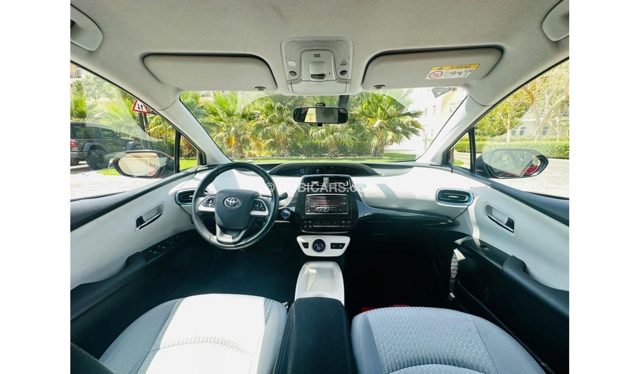 تويوتا برياس GCC || 1030 PM || PRIUS HYBRID ECO 1.8L || AGENCY SERVICE || ORIGNAL PAINT