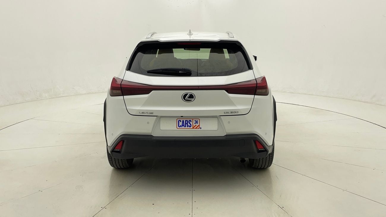 لكزس UX 200 PREMIER 2 | بدون دفعة مقدمة | اختبار القيادة في المنزل