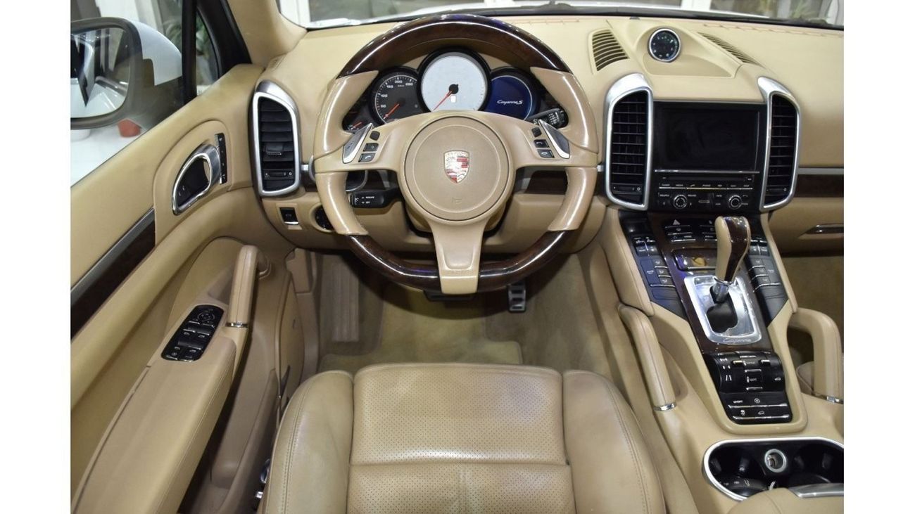 بورش كايان EXCELLENT DEAL for our Porsche Cayenne S ( 2013 Model ) in White Color GCC Specs