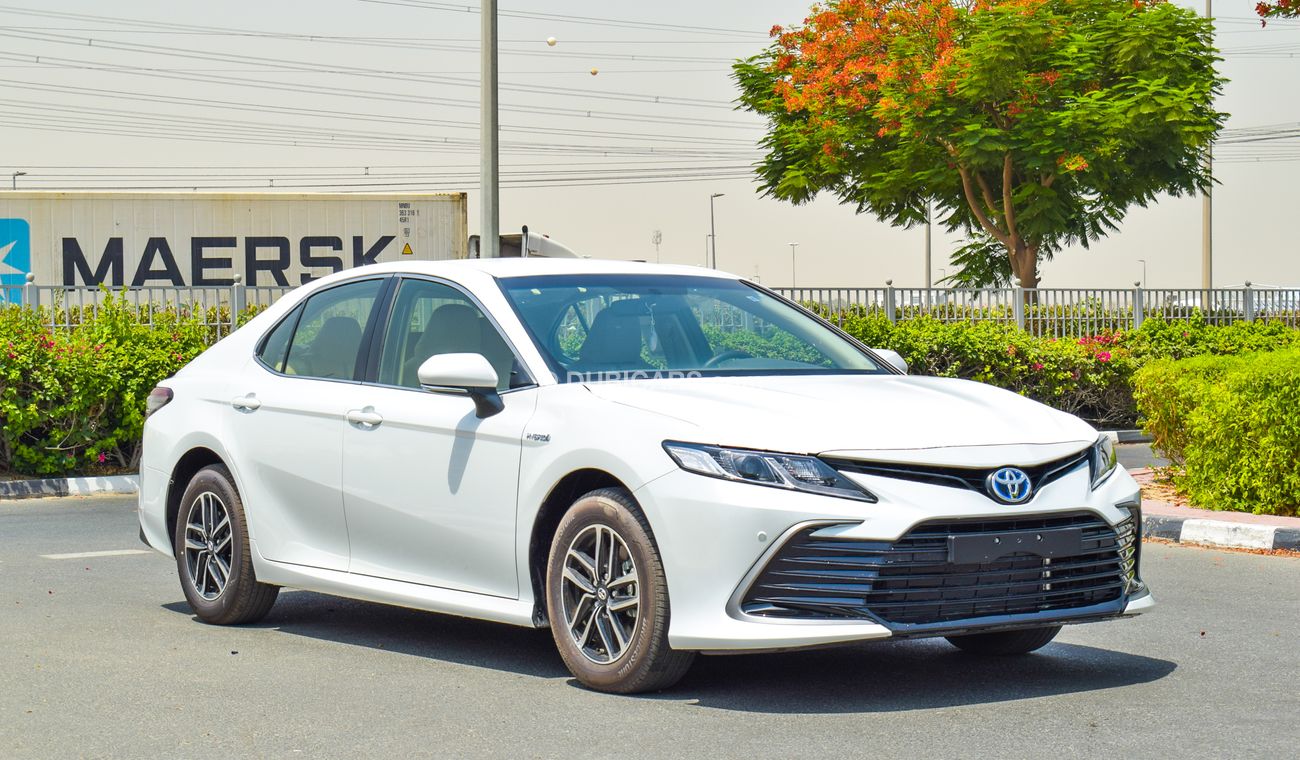 Toyota Camry LE 2.5L HYBRID