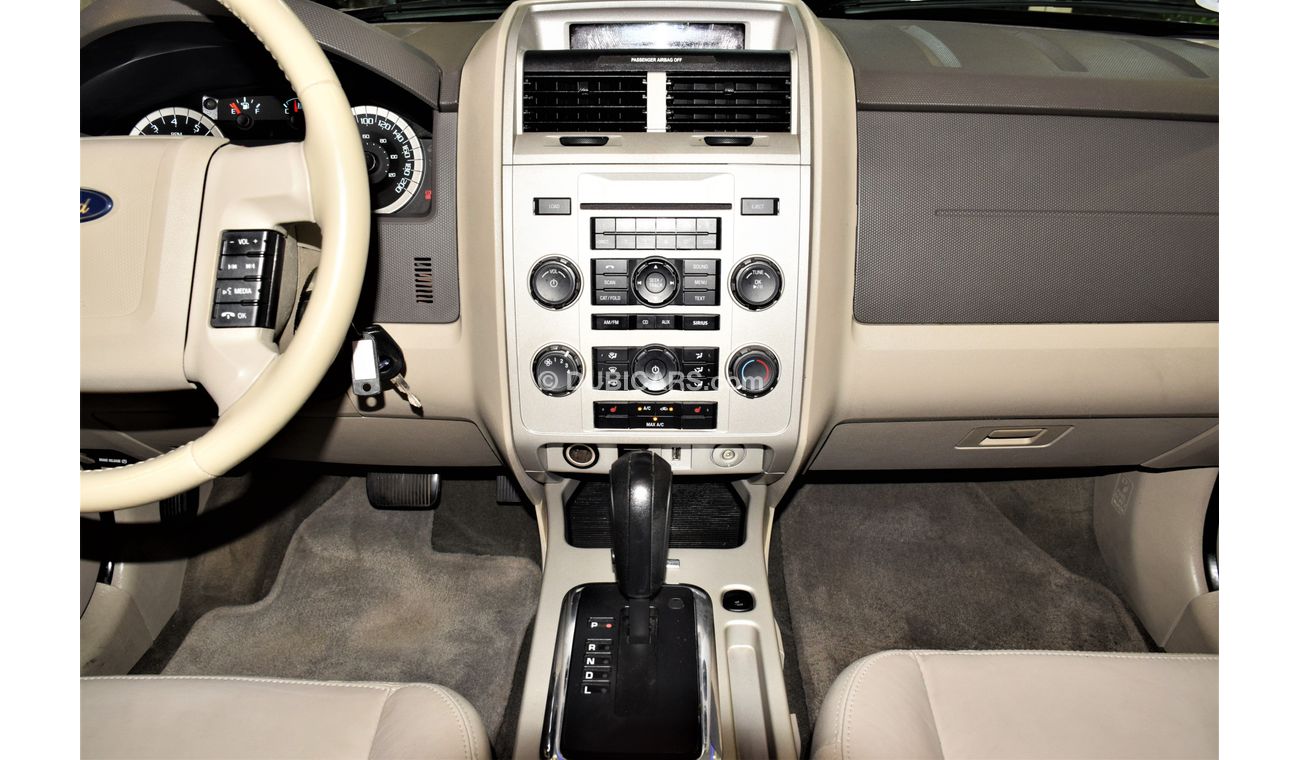 Ford Escape XLT 2012 Model!! in Grey Color! GCC Specs