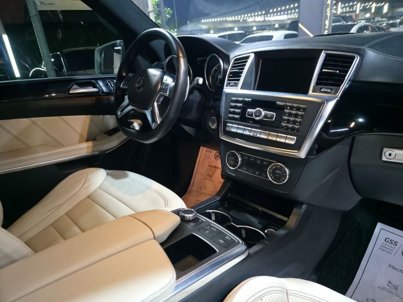 مرسيدس بنز GL 63 AMG Std 5.5L