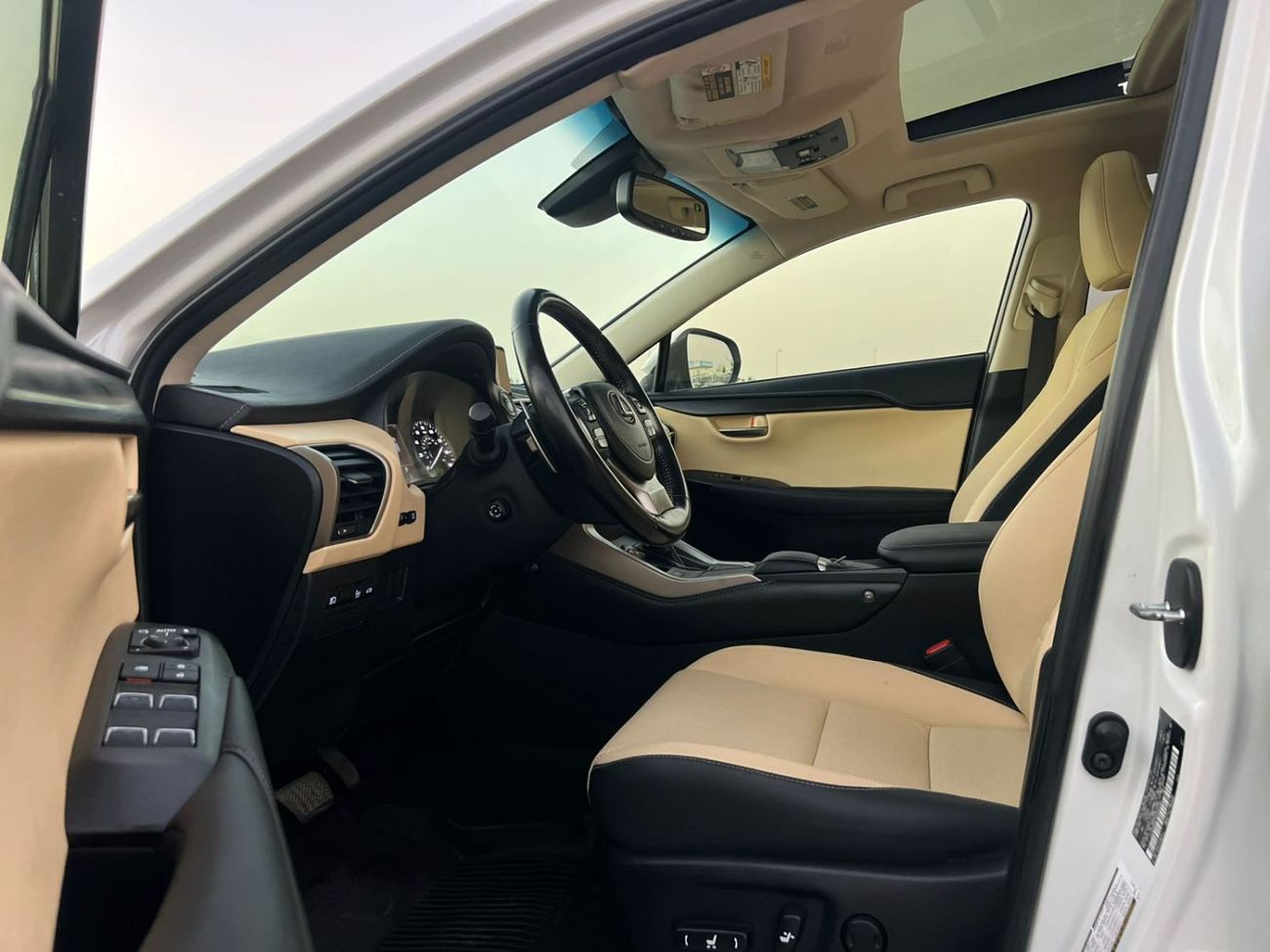 Lexus NX300 2021  Lexus NX300 T Turbo Full Option - 2.0L V4 - AWD 4x4 - Rear Camera & Sensor - Leather Seat - Su