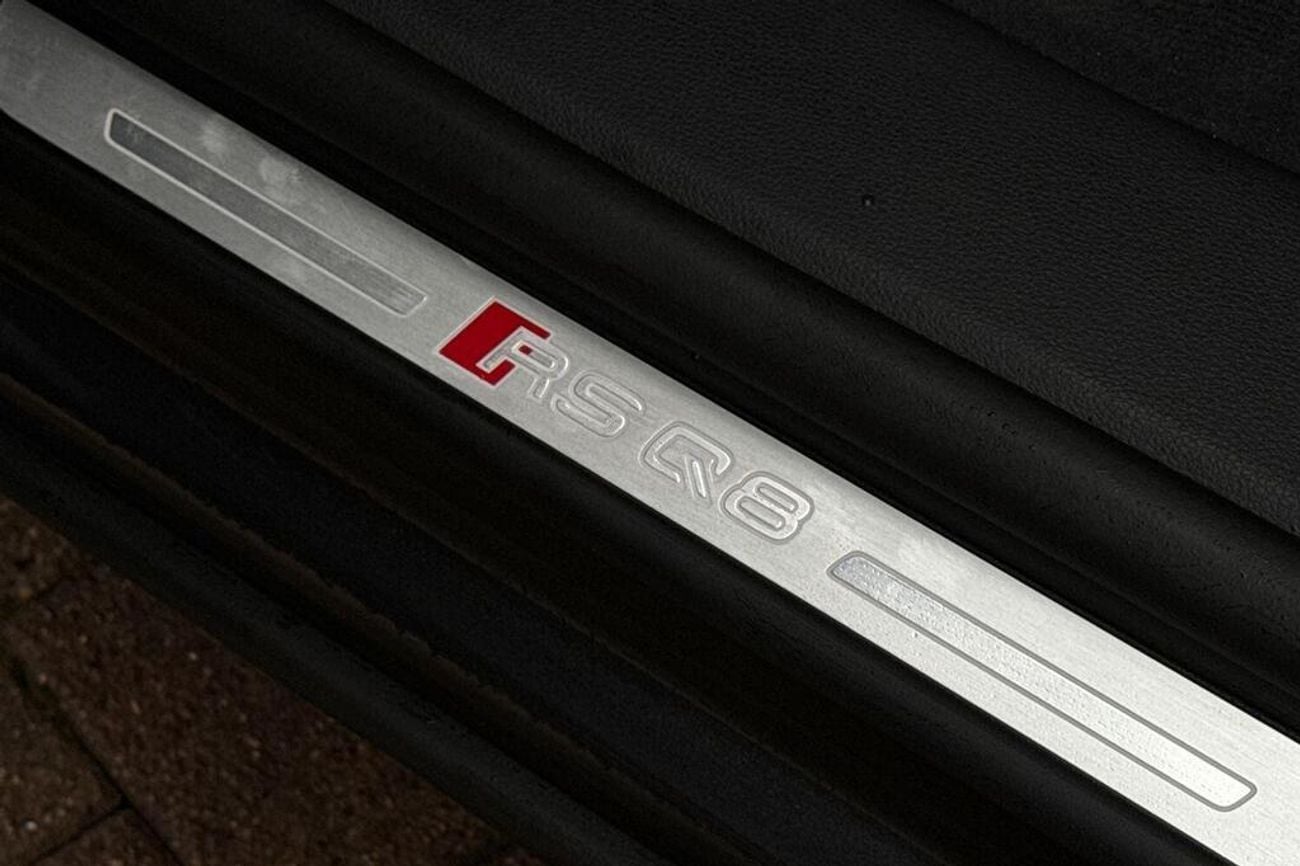 Audi RSQ8 4.0 TFSI V8 Performance Carbon Vorsprung Tiptronic quattro Euro 6 (s/s) 5dr (EXPORT ONLY) RIGHT HAND