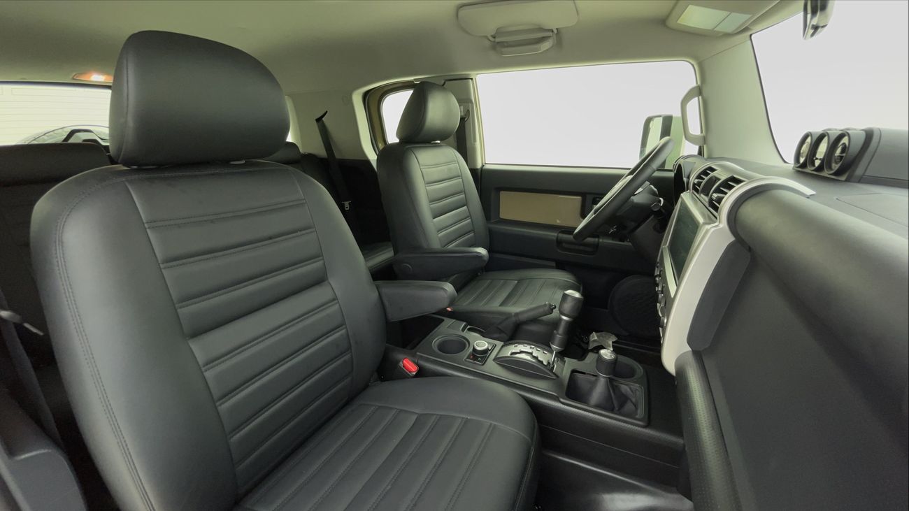 تويوتا إف جي كروزر GXR 4 | بدون دفعة مقدمة | اختبار القيادة في المنزل