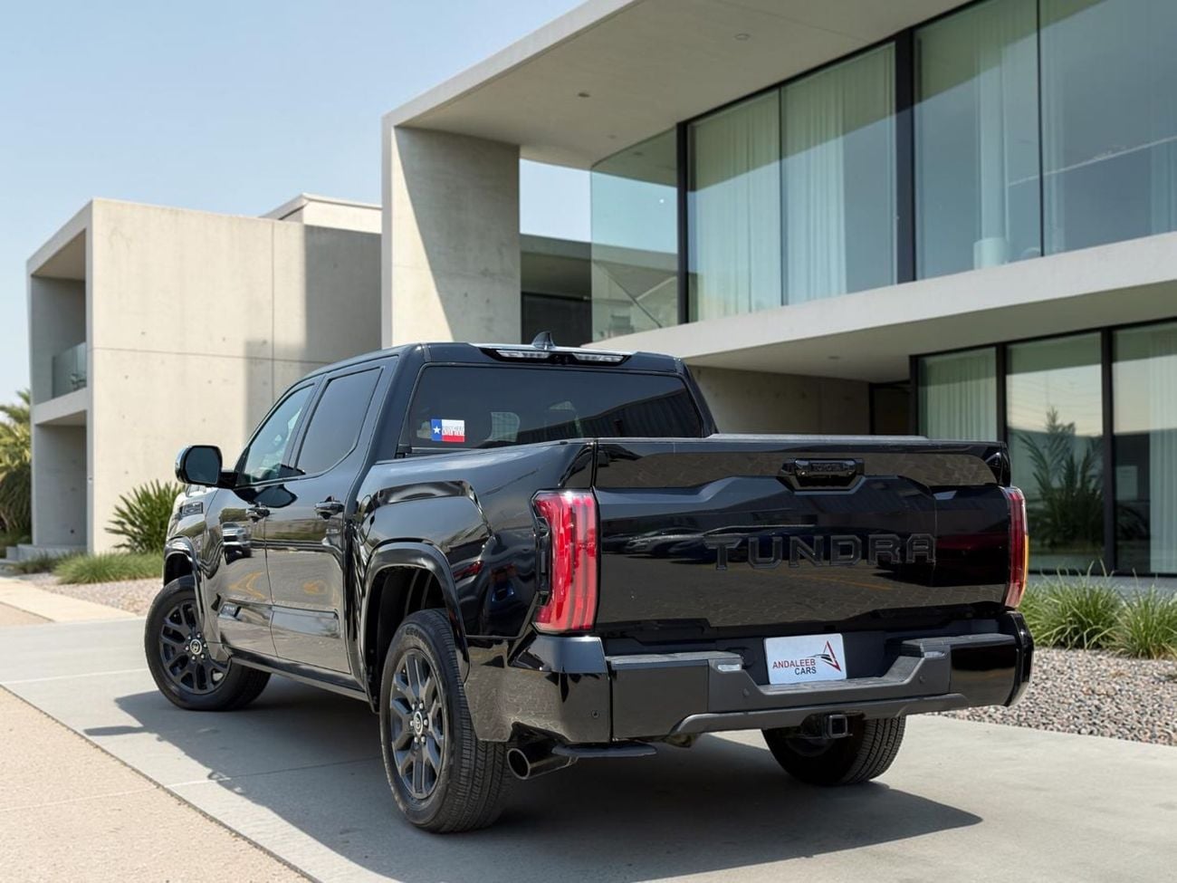Toyota Tundra 550 KM ONLY | AED 3,980 P.M | 0% DOWN PAYMENT | TOYOTA TUNDRA PLATINUM CREWMAX