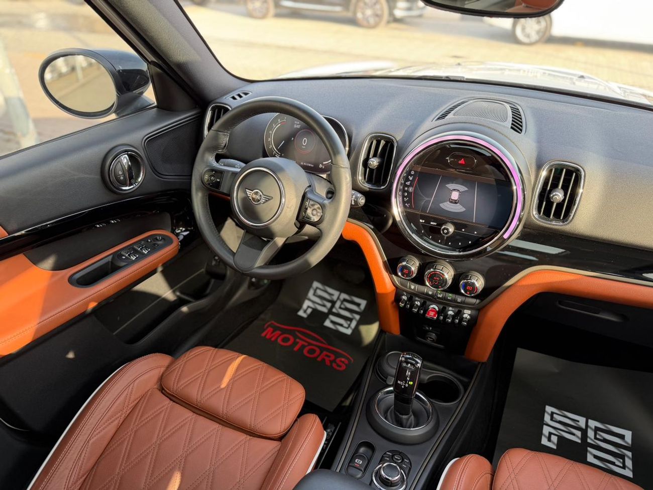 Mini Cooper Countryman Mini Cooper CountryMan / 2023 / GCC / Free Accident / Only 34,000Km