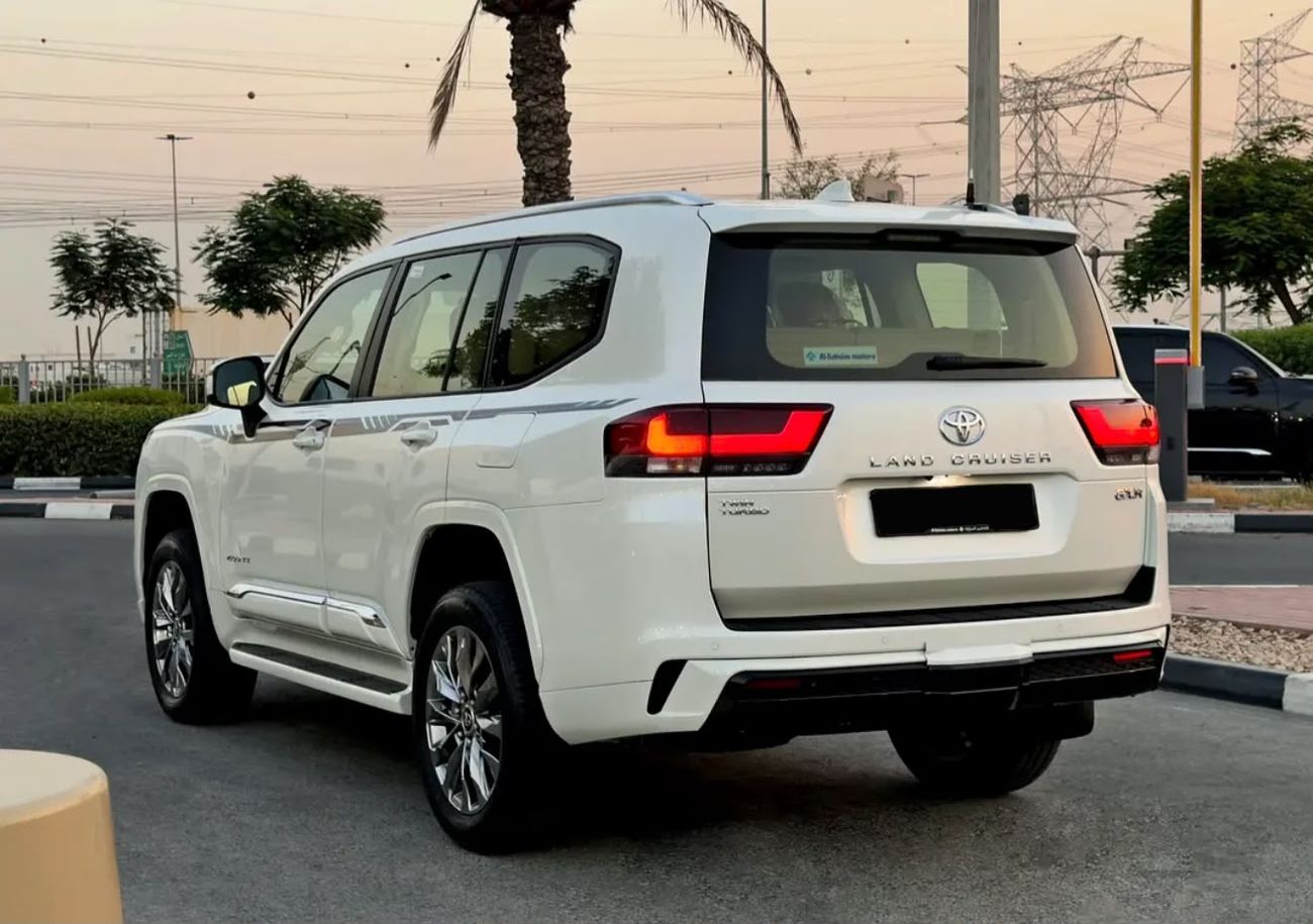 Toyota Land Cruiser GXR