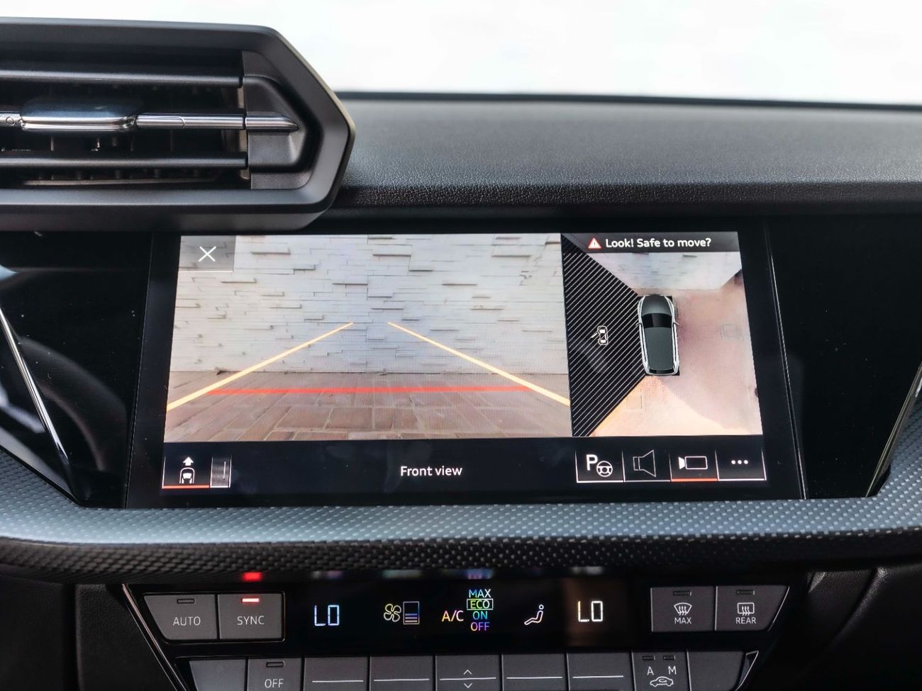 أودي RS3 TFSI quattro 2.5L Sportback