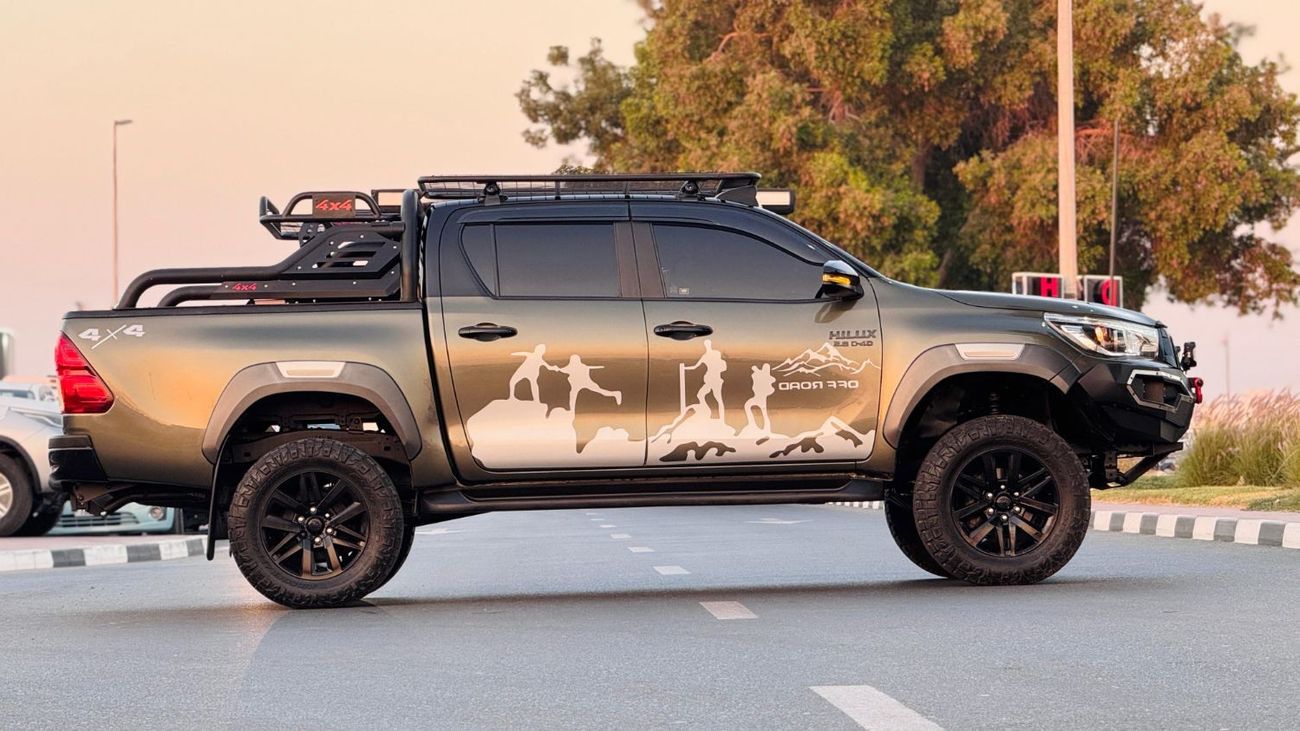 Toyota Hilux OFF-ROAD MODIFIED | 2.8L DIESEL ENGINE | RHD | 2018