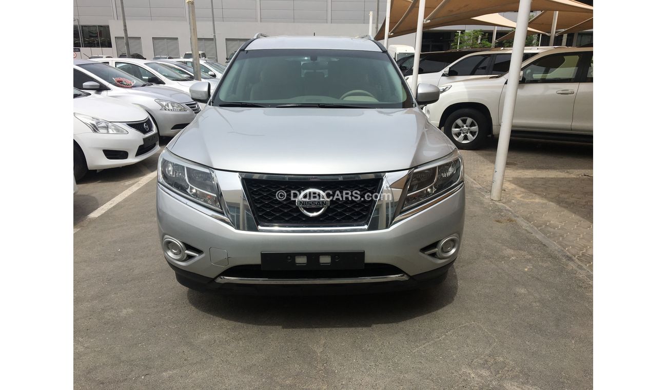 نيسان باثفايندر نحن نقدم : * خدمات تمويل السيارات على البنوك * ضمان ممدد * خدمات التسجيل / التصدير