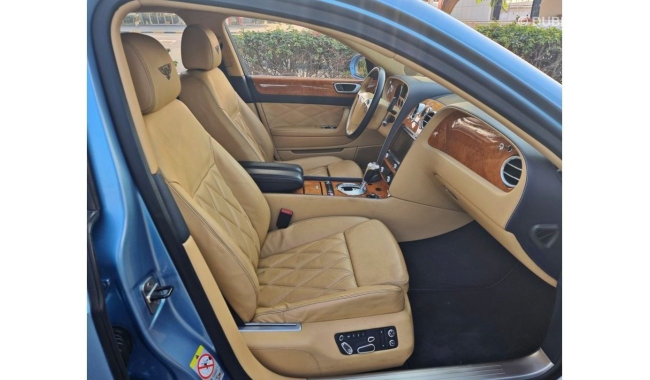 Bentley Continental Flying Spur 2012- GCC FULL OPTION - EXCELLENT CONDITION -VAT INCLUSIVE