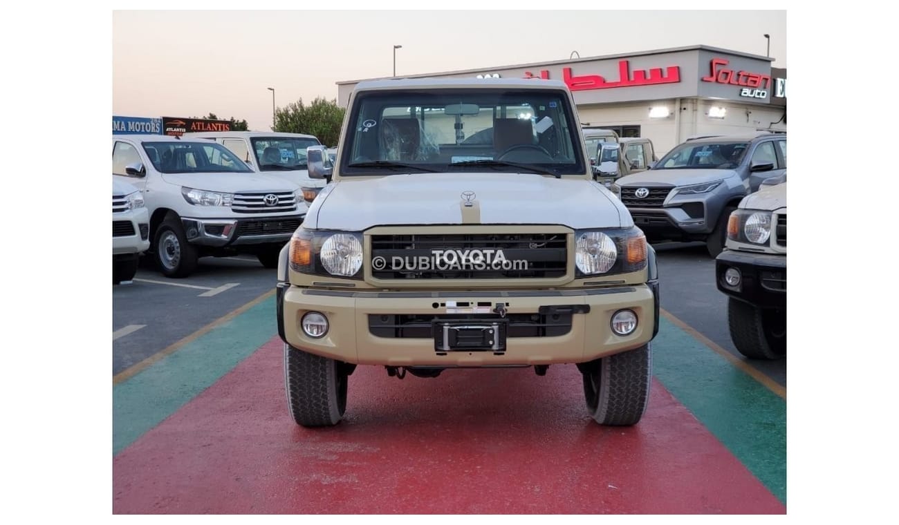 Toyota Land Cruiser Pick Up Single Cab 70th Anniversary with Winch /Diff Lock/Compressor M/T 2022 beige c