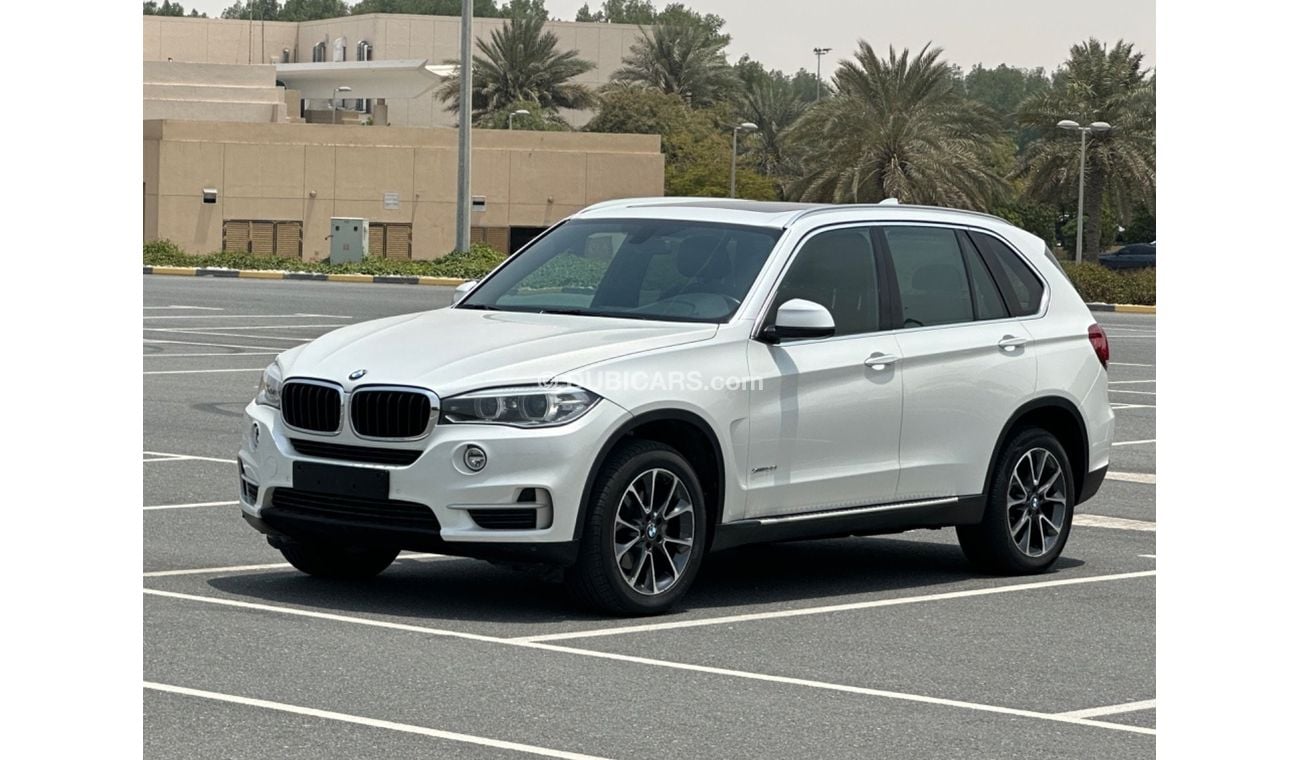 BMW X5 35i Exclusive MODEL 2015 GCC CAR PREFECT CONDITION INSIDE AND OUTSIDE FULL OPTION PANORAMIC ROOF LEA
