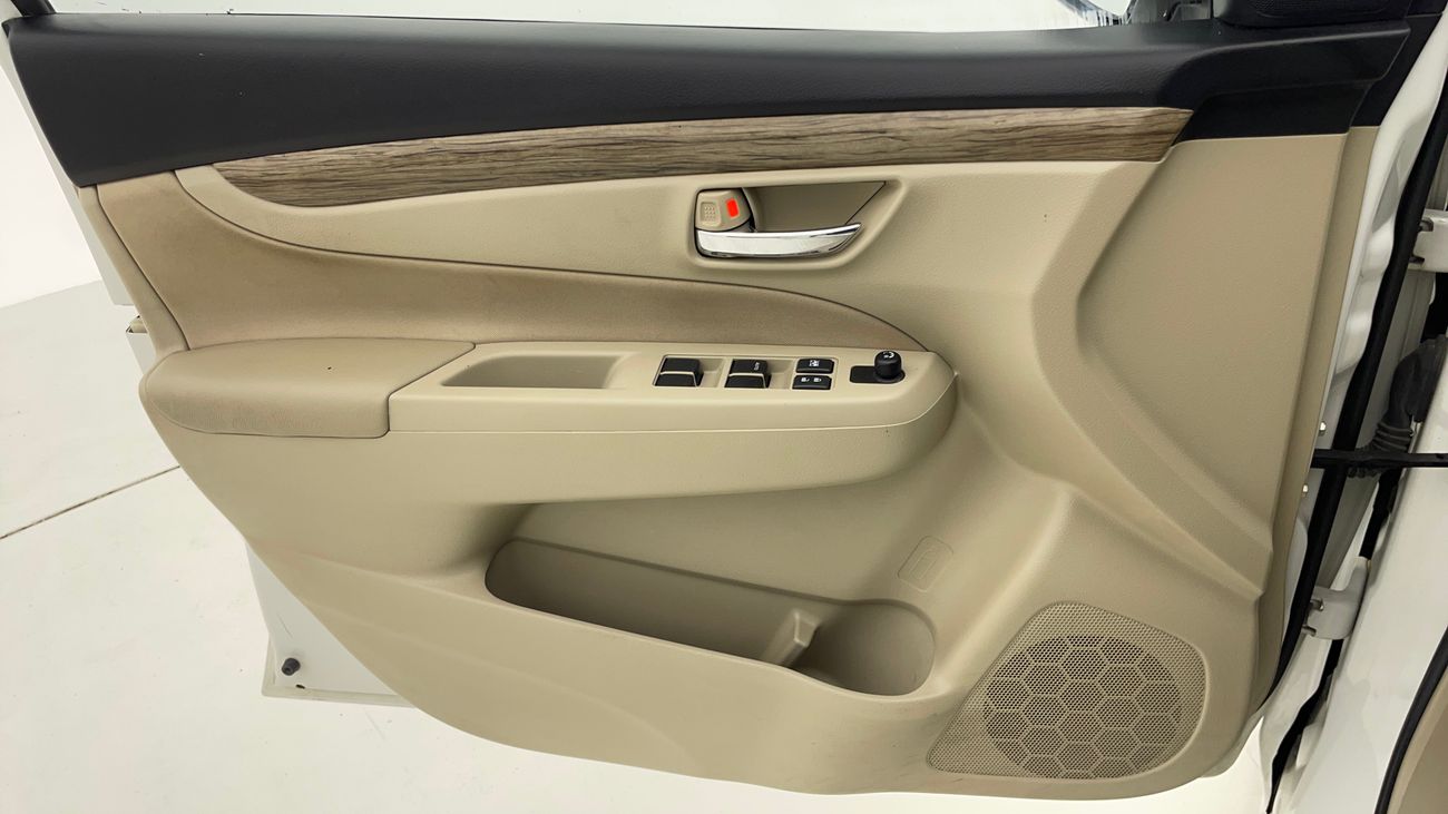 سوزوكي سياز GL 1.5 | بدون دفعة مقدمة | اختبار القيادة في المنزل