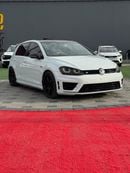 Volkswagen Golf R 