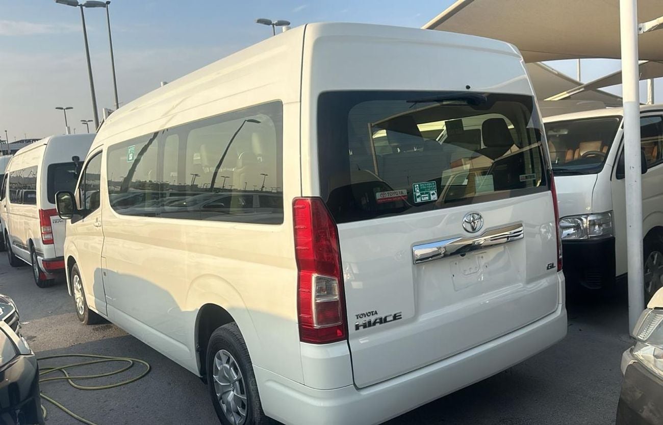 Toyota Hiace DLS - STD ROOF Diesel Engine ,2.8 Liter ,Left Hand Drive ,Automatic