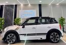 Mini Countryman John Cooper Works 1.6L UNIQUE JOINS COOPER WORKS || ACCIDENT FREE || GCC || PANORAMIC ROOF