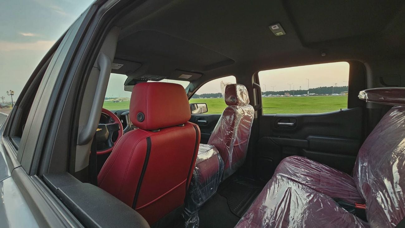 شيفروليه سيلفارادو Custom