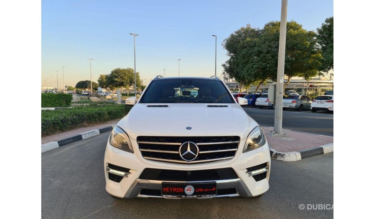 مرسيدس بنز ML 350 = YEAR END SPECIAL = WARRANTY = FREE REGISTRATION = AMG  = GCC SPECS