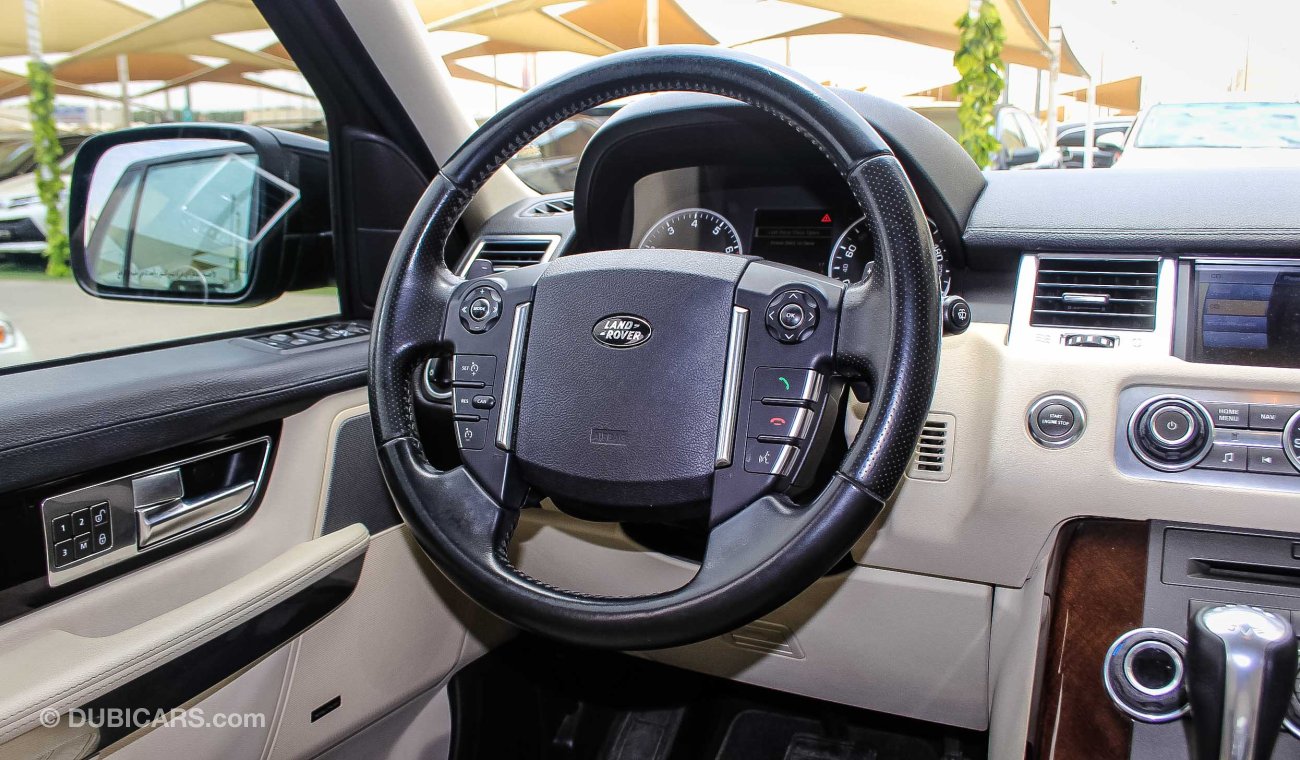 Land Rover Range Rover Sport HSE GCC SPECIFICATION