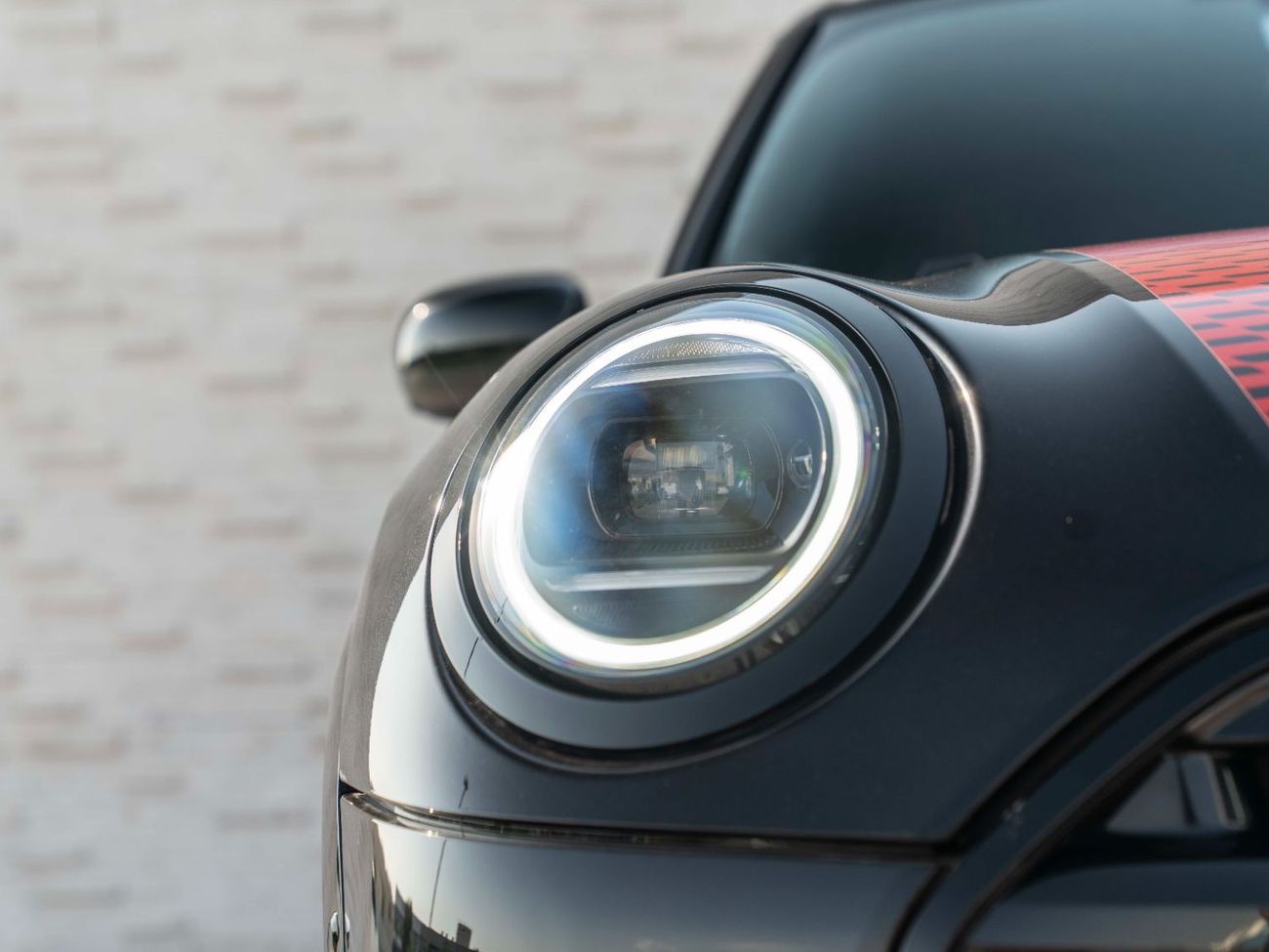 ميني كوبر إس S with John Cooper Works Kit