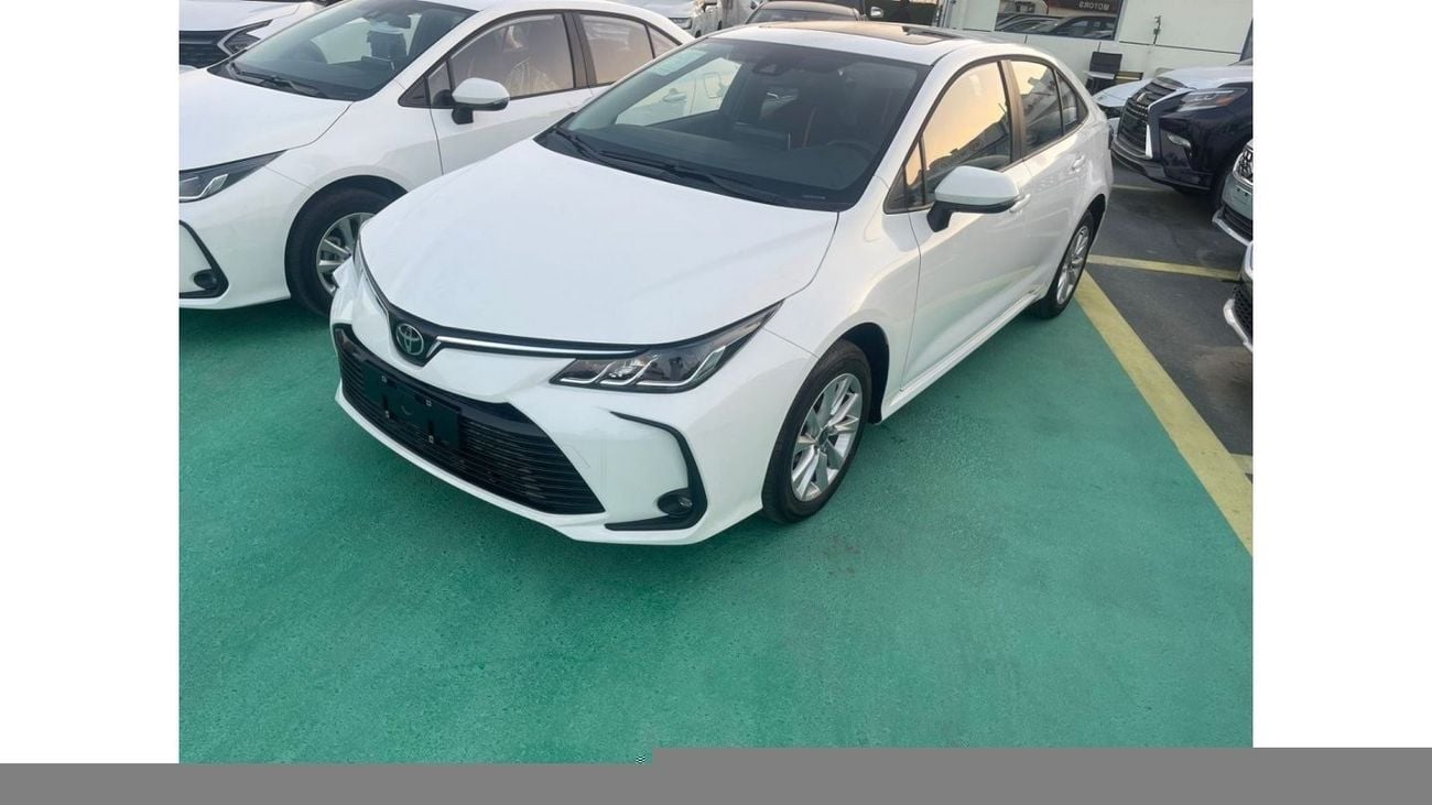 تويوتا كورولا 2023 Toyota Corolla 1200cc Camera Sunroof Push Button Automatic Zero KM