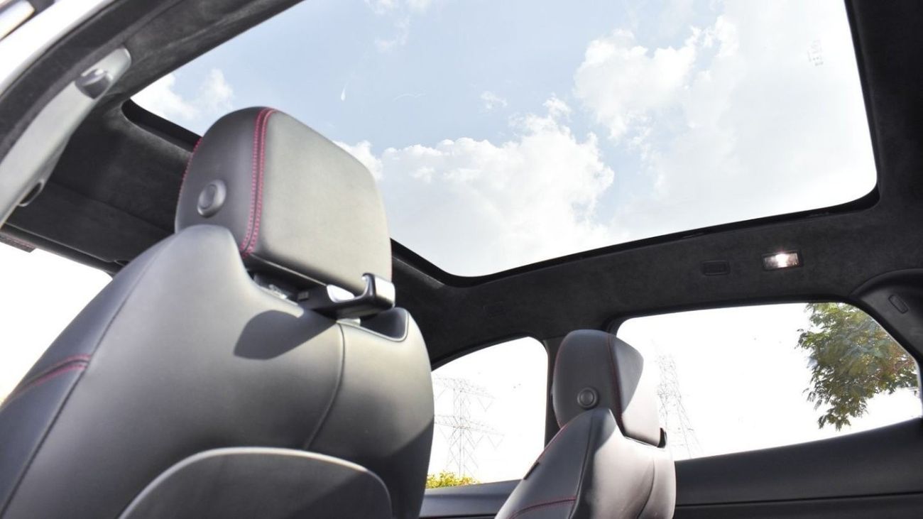 جاكوار E Pace R-سبورت