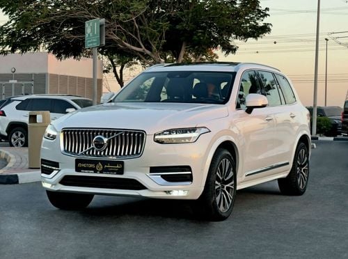 فولفو XC 90 MOMENTUM