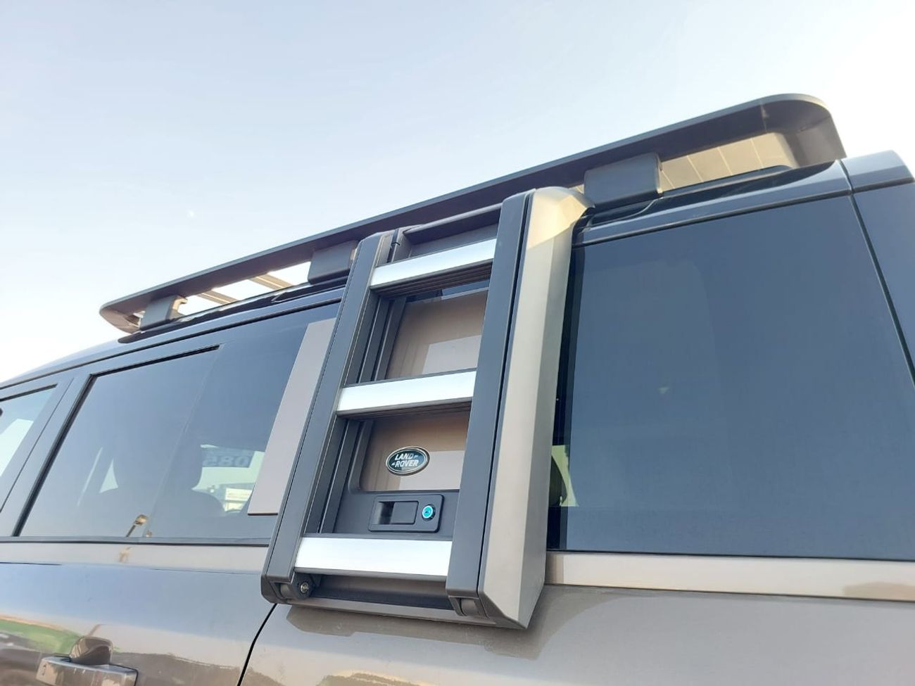 Land Rover Defender 2020 LAND ROVER DEFENDER FIRST EDITION FULL OPTION RHD DIESEL AUTOMATIC(PM11817)