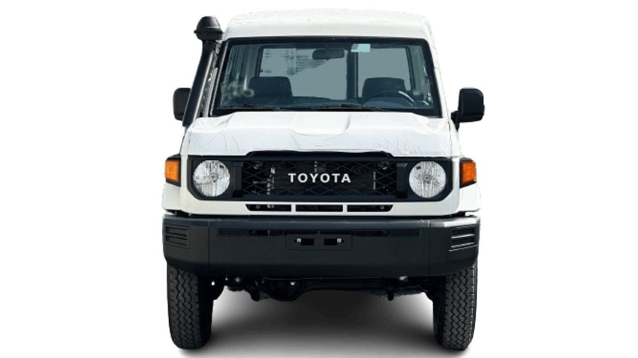 تويوتا لاند كروزر 70 LC 78 HARDTOP 2.8L AT