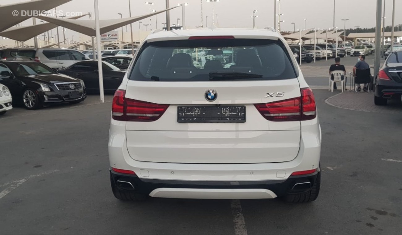 BMW X5 Bmw X5 model 2014 GCC car prefect condition full option low mileage panoramic roof leather seats bac