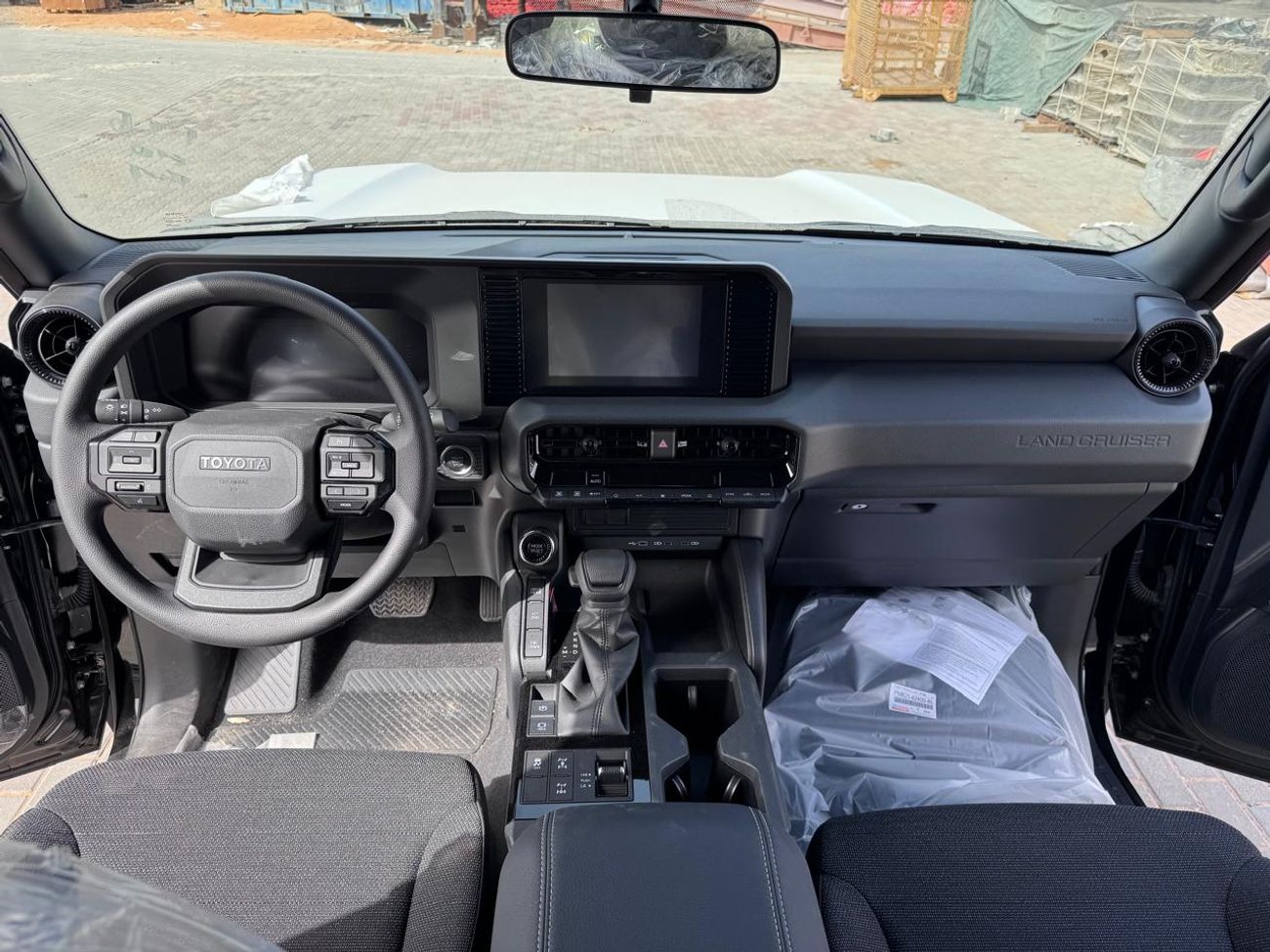 Toyota Prado 2.4L Basic (new shape)