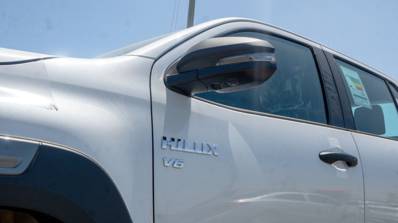 تويوتا هيلوكس Adventure 4.0L