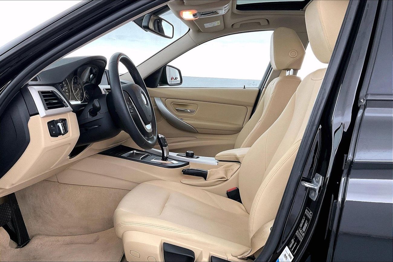 BMW 318i Standard| 1 year free warranty | Exclusive Eid offer