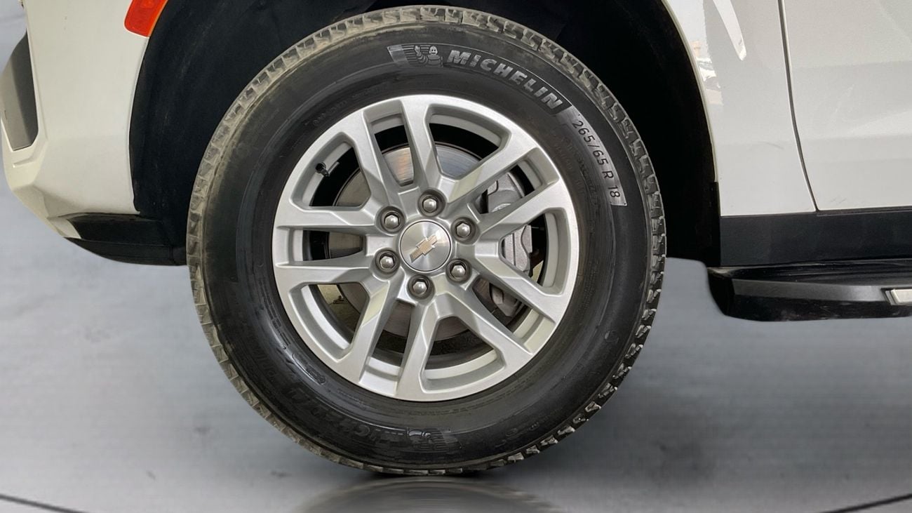 Chevrolet Tahoe LS 5.3L 4WD (8 Seater) LS | Guaranteed Warranty | 0 Down Payment