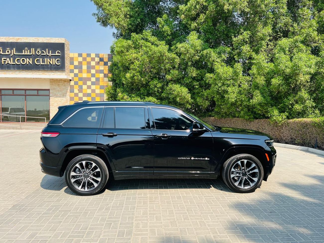 جيب جراند شيروكي Overland 3.6L