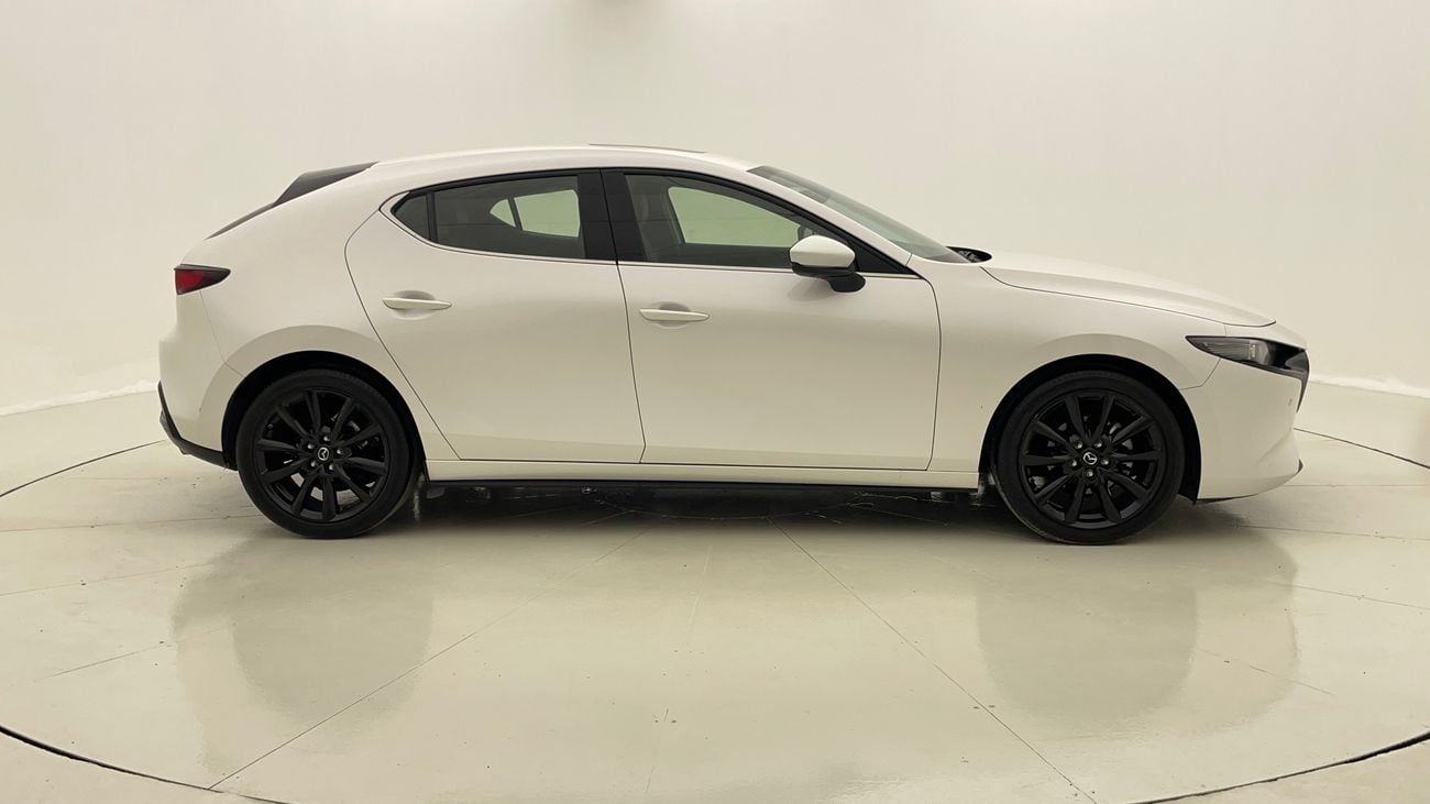 مازدا 3 INTENSE 2 | بدون دفعة مقدمة | اختبار القيادة في المنزل