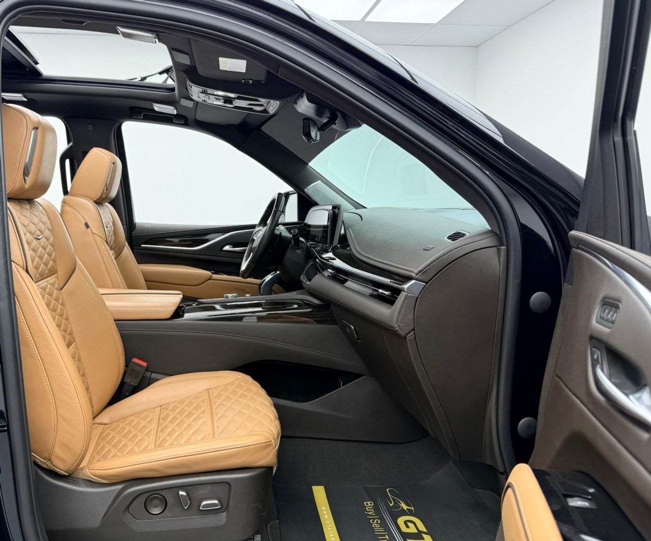 Cadillac Escalade 2022 Cadillac Escalade Sport Platinum, 2026 Cadillac Warranty, 2027 Cadillac Service Pack, GCC