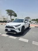 تويوتا راف ٤ -