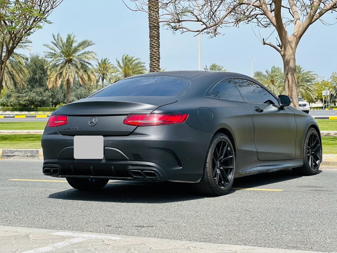 Mercedes-Benz S 550 MERCEDES S550 COUPE MODEL 2015 FULL OPTION 6 BUTTONS