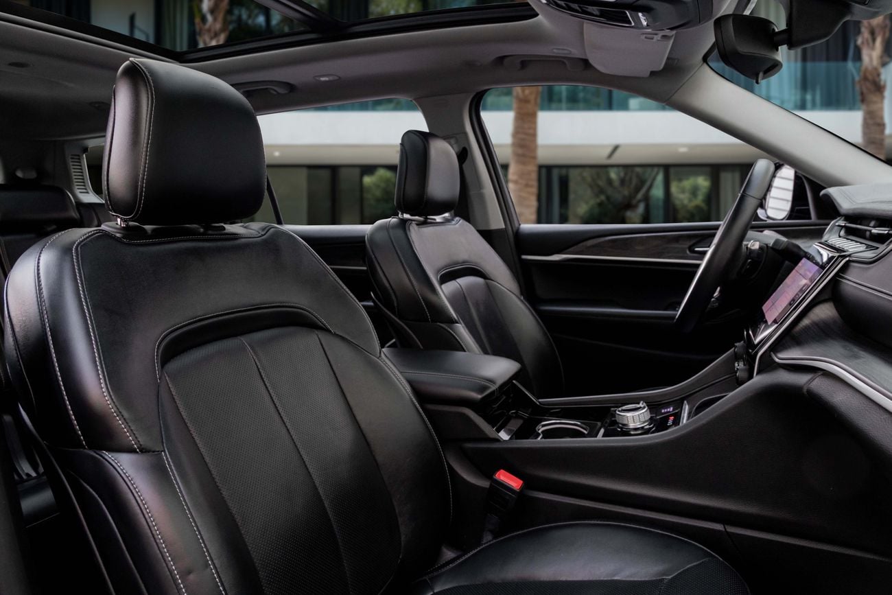 جيب جراند شيروكي Grand Cherokee Limited | 2,155 P.M | 0% Downpayment | WARRANTY!