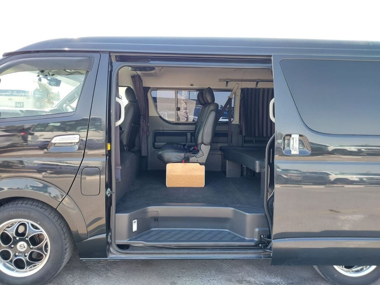 Toyota Hiace (RAMADAN OFFER) TOYOTA HIACE VAN RHD 2010 MODEL 2.7 L PETROL AUTOMATIC(PM20787)