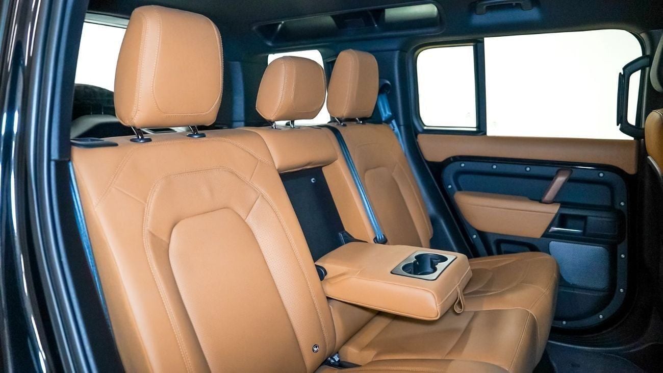 Land Rover Defender 110 S P400 3.0L UAE's Very Best Example | AED 4,719 Per Month